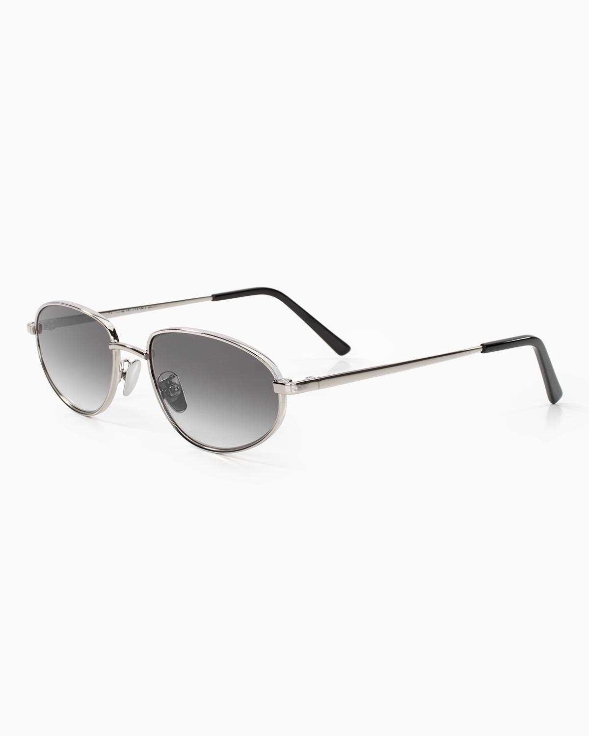 ME & JOE Noma Silver sunglasses with gradient grey  lenses – front three-quarter view