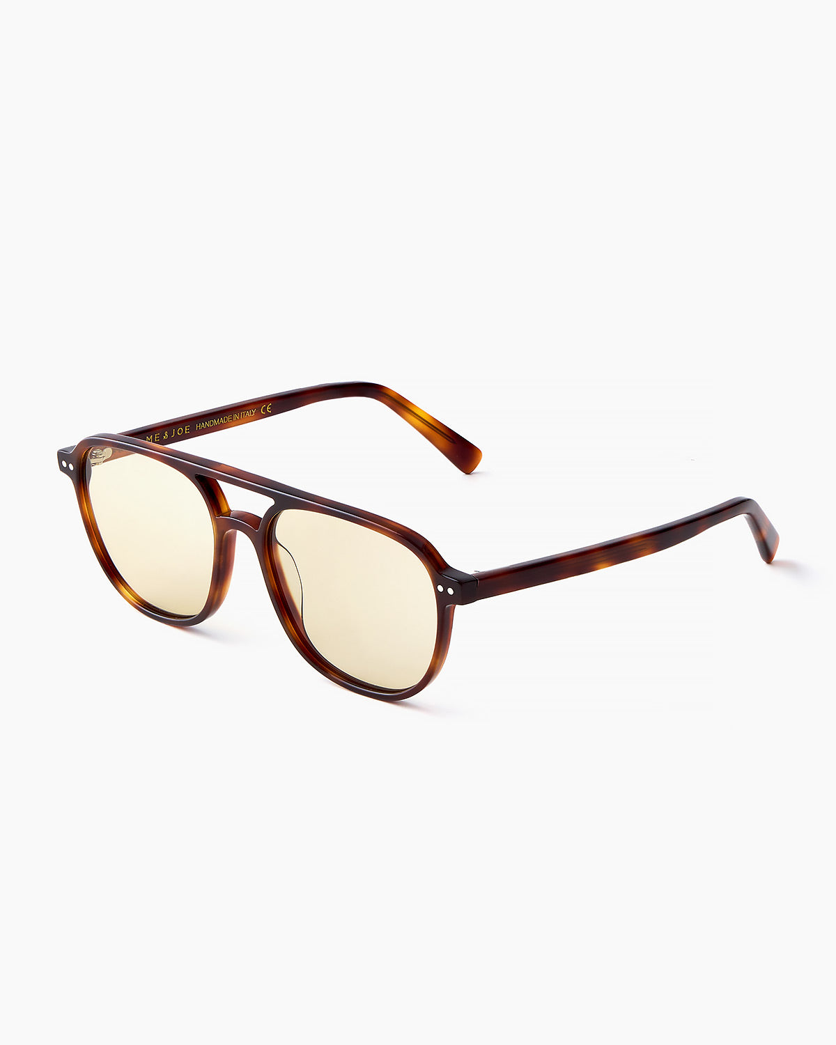 ME & JOE Rene tortoise sunglasses with sand lenses - three quarter view
