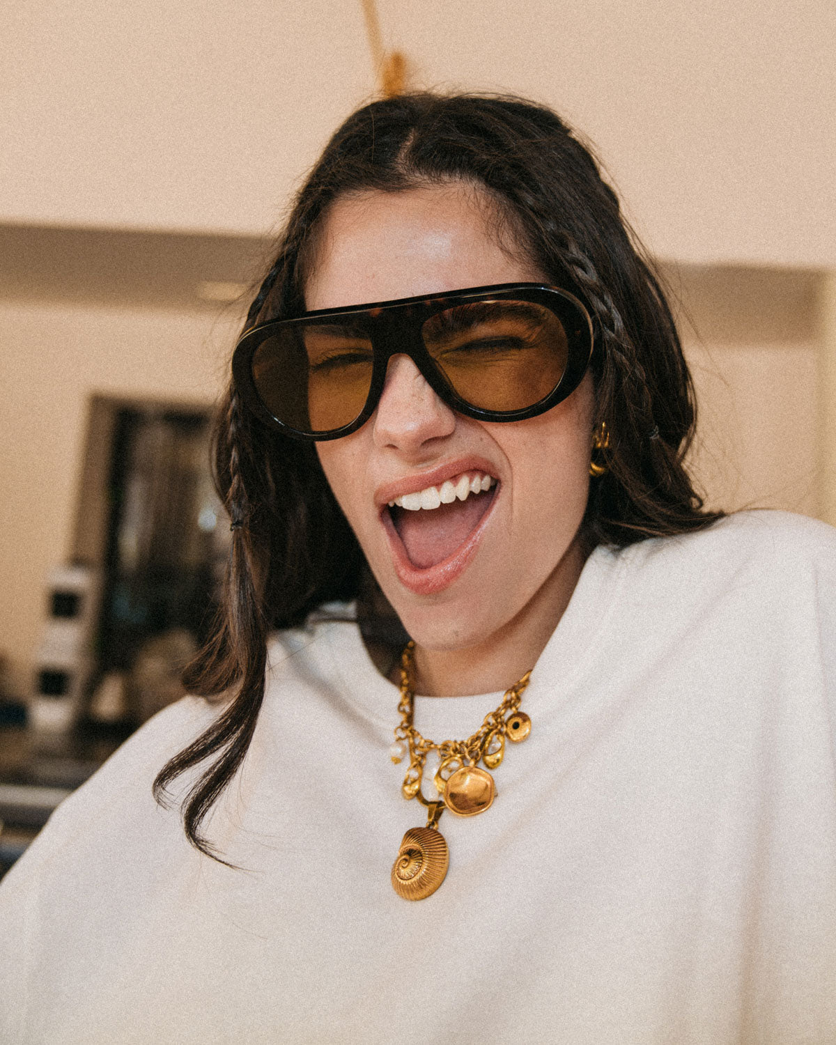 Woman wearing ME & JOE Riviera tortoise sunglasses with Amber lenses – lifestyle view