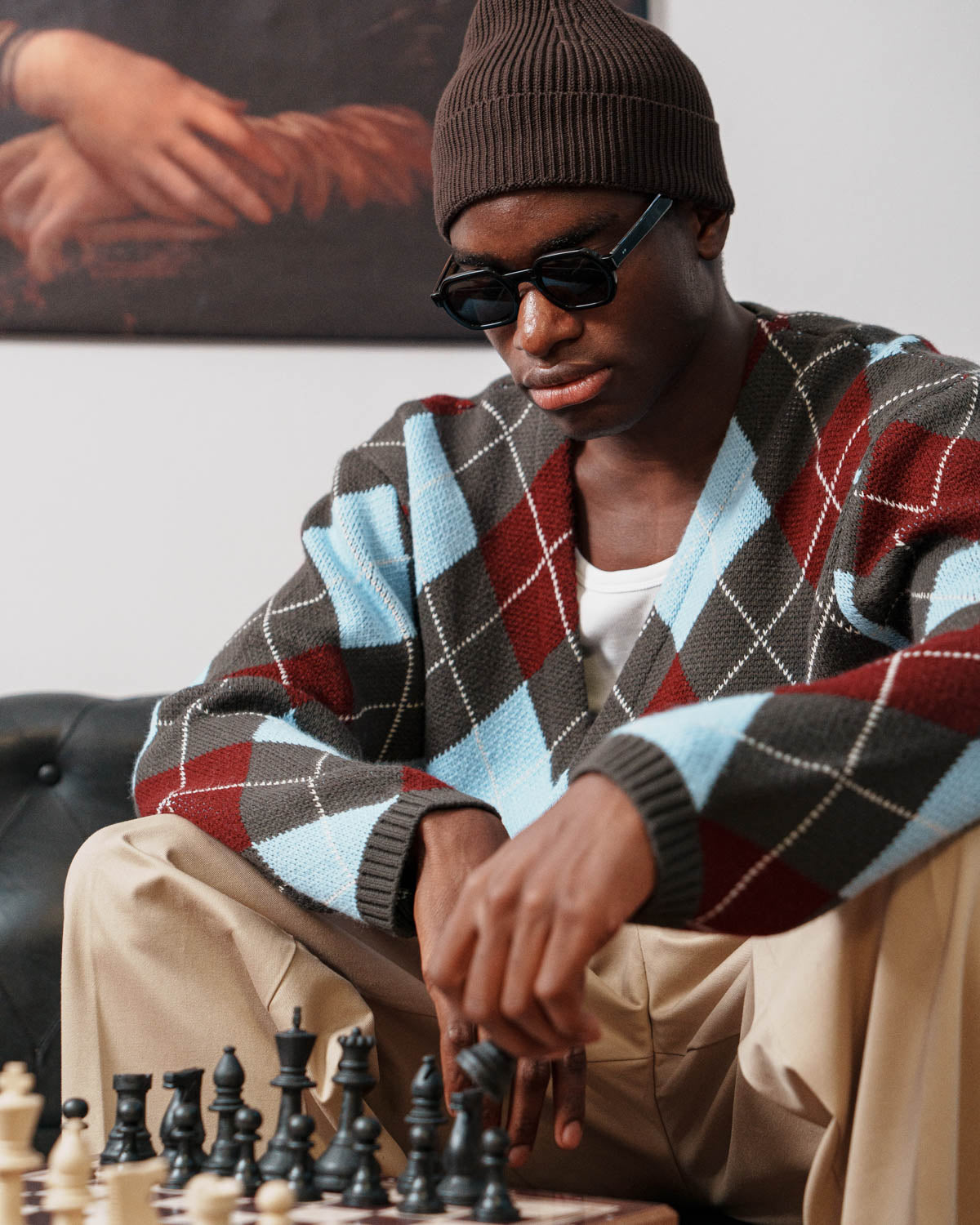 ME & JOE Sandro black sunglasses –three-quarter view