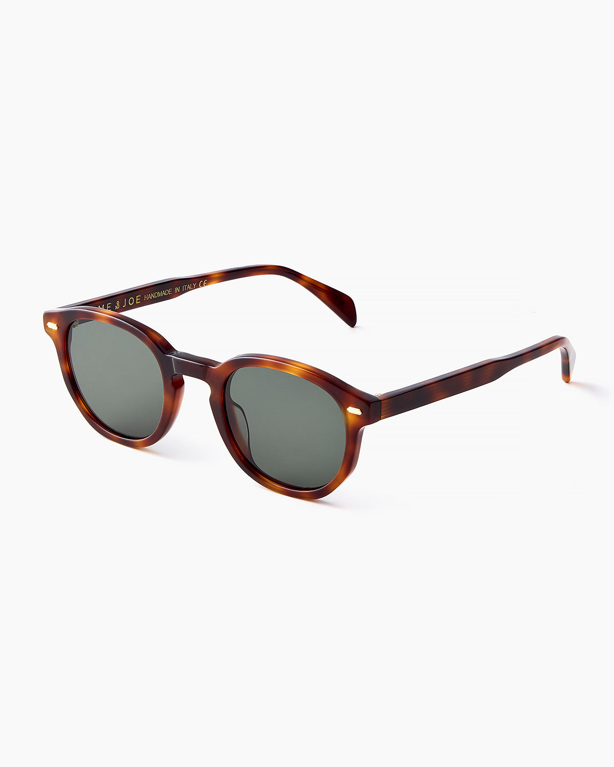 ME & JOE Vincent tortoise sunglasses – three-quarter view