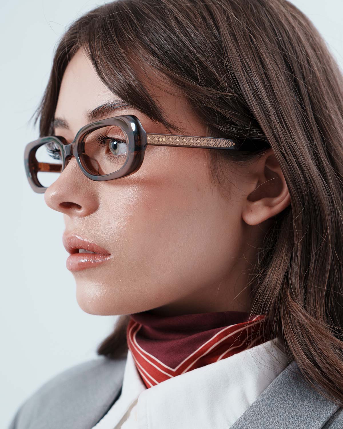 ME & JOE Gaby mocha optical glasses – side view