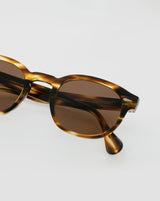 SUNGLASSES-WOMEN-MEN-UNISEX-TAYLOR-TORTOISE-DETAIL